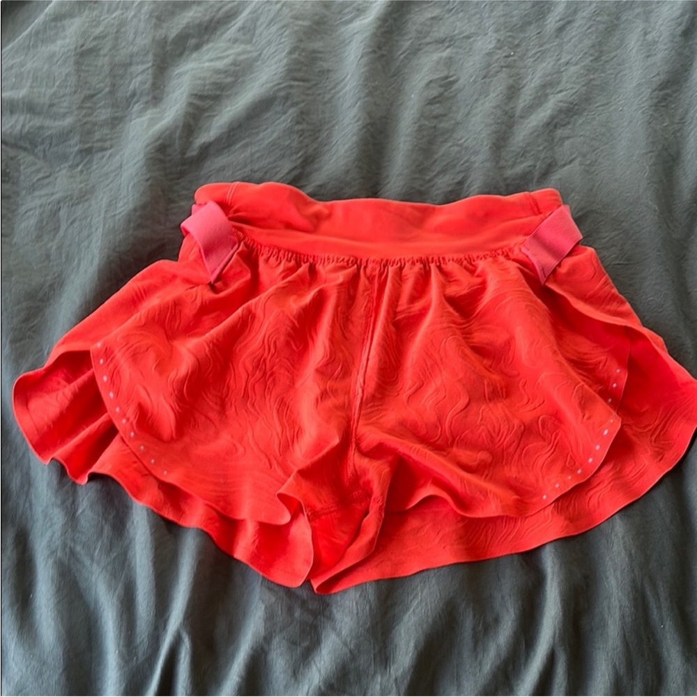 Fast and free lululemon split shorts size 2